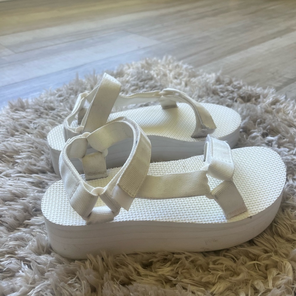 White Platform Tevas- (Used/Good Condition)